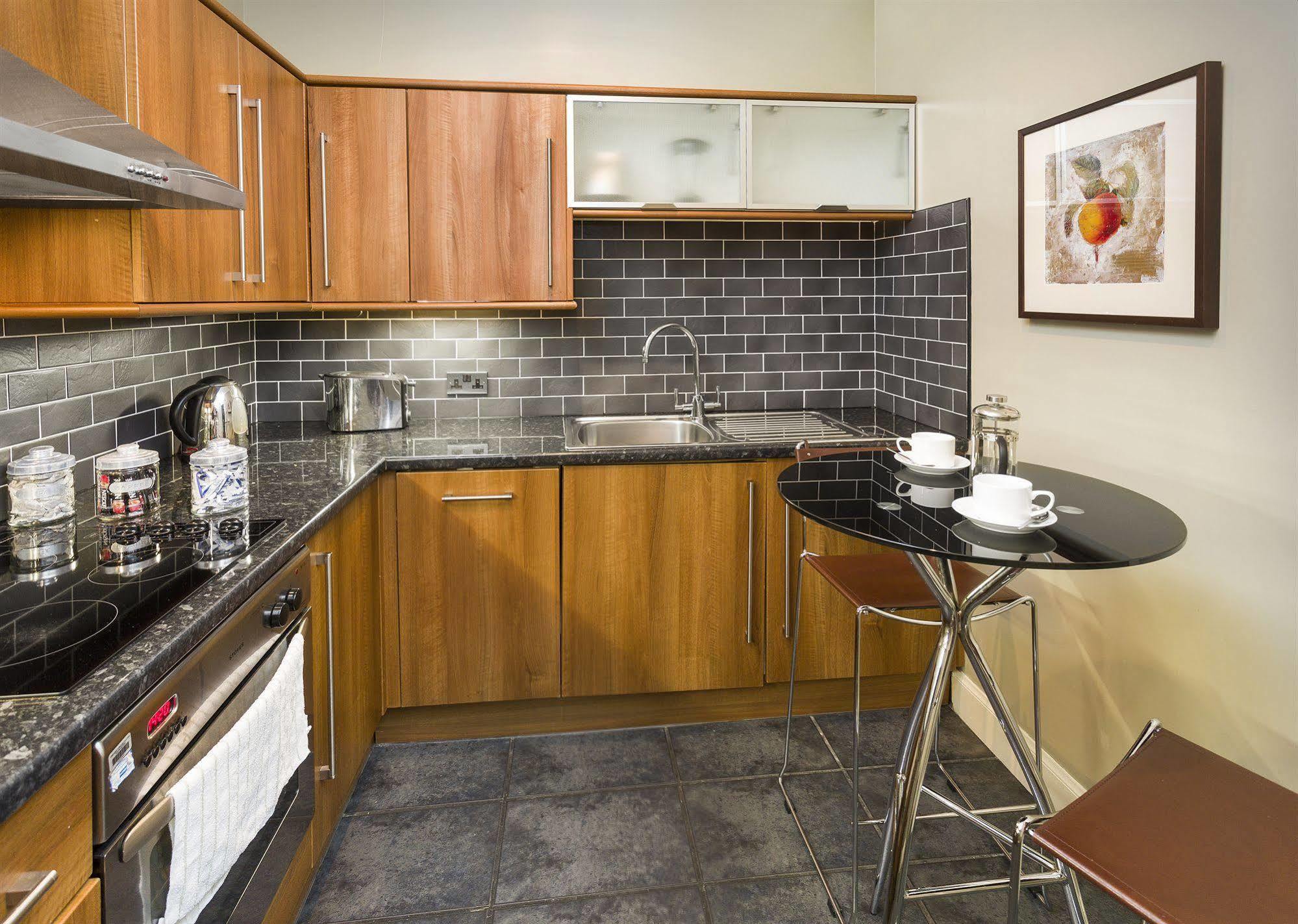 Nicolson Apartments Эдинбург Экстерьер фото